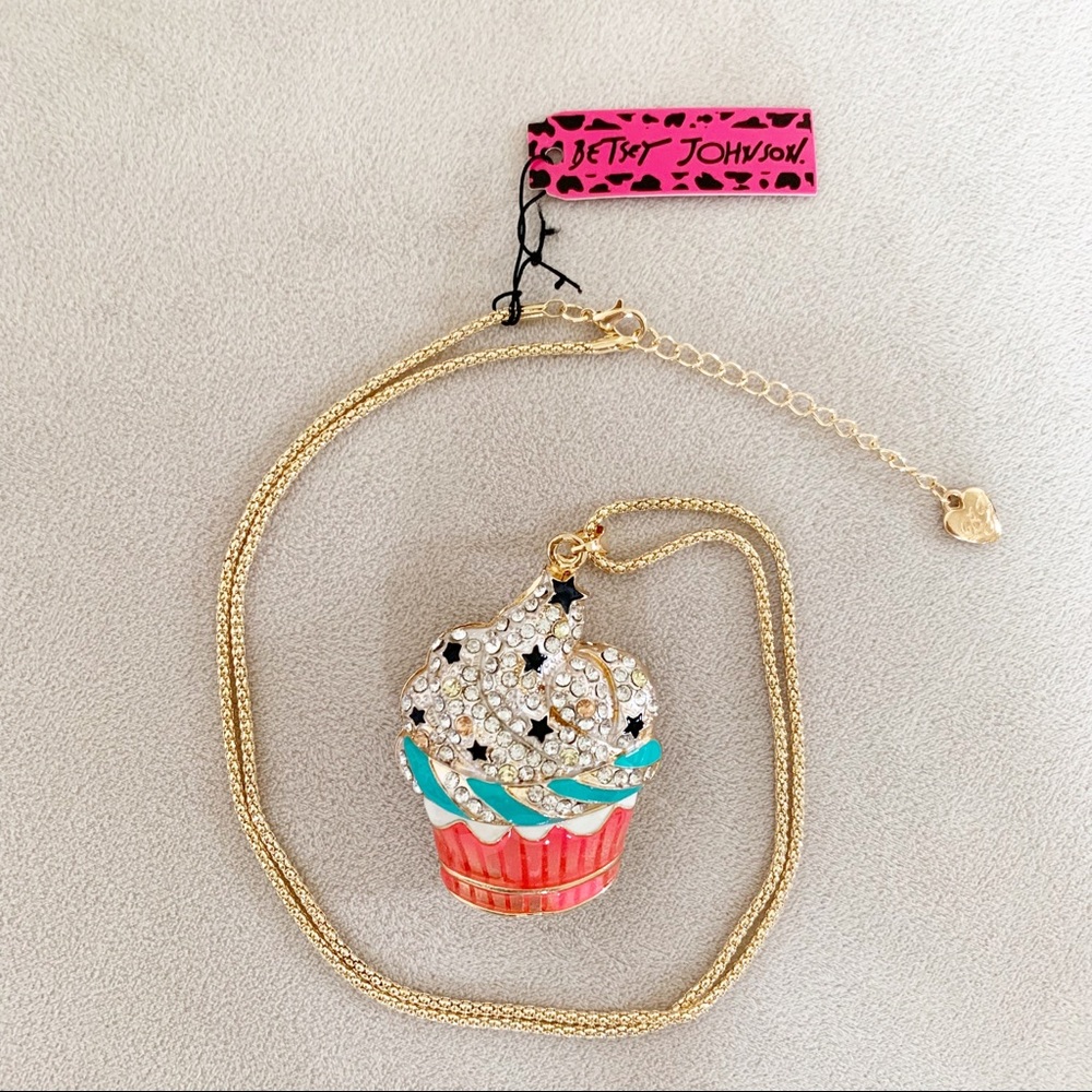 Betsey Johnson crystals cupcake ice cream necklace - Picture 2 of 4